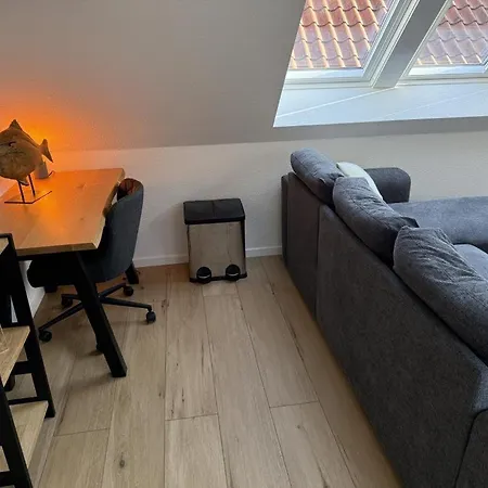 Tolle Mit Blick Auf Den Stoertebeker Turm Appartement
