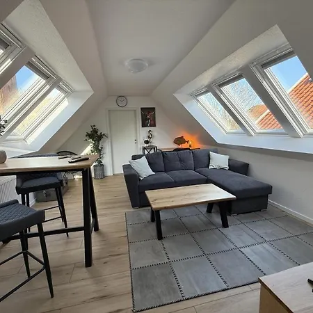 Tolle Mit Blick Auf Den Stoertebeker Turm Appartement Marienhafe