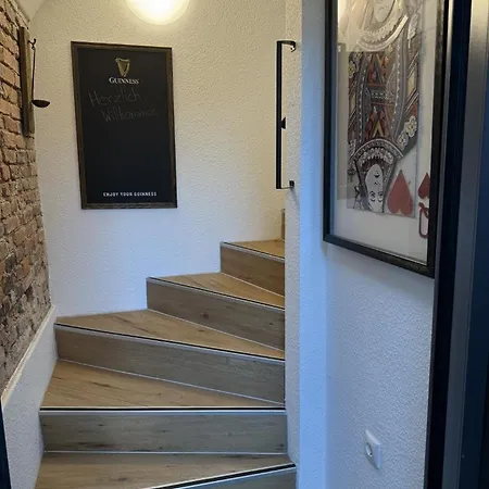 Tolle Mit Blick Auf Den Stoertebeker Turm * Marienhafe